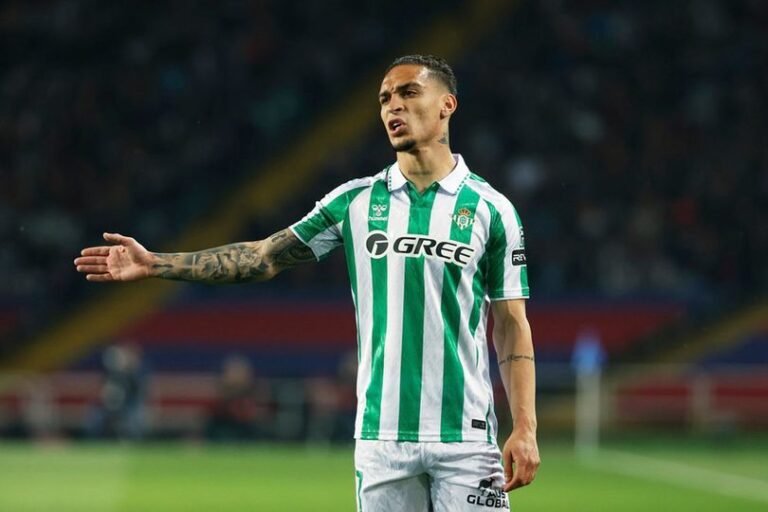 Batal? Aturan Baru La Liga Ancam Transfer Permanen Antony ke Real Betis