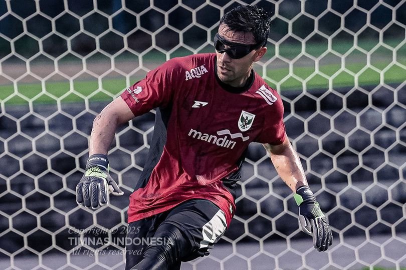 Apa Fungsi Kacamata Swivel Vision yang Dipakai Emil Audero Ketika Latihan di Timnas Indonesia?