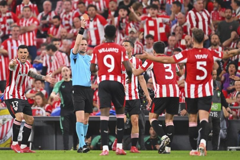 Kutukan Kartu Merah untuk Lawan MU di Liga Europa: 3 Klub Sudah jadi Korban!